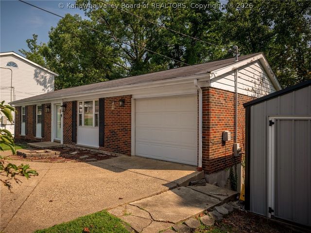 1614 Janet Place, South Charleston, WV 25303