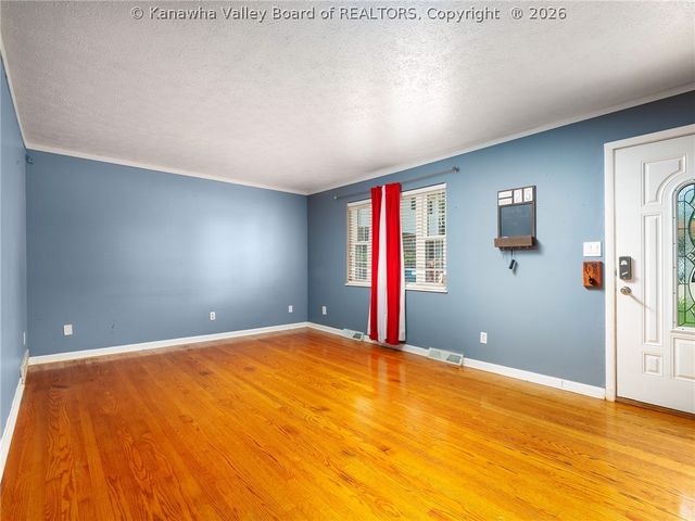 1614 Janet Place, South Charleston, WV 25303