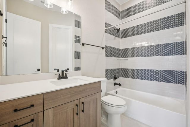 110 Seaside Sparrow WAY, Kyle, TX 78640