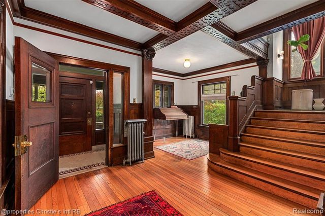36 Longfellow Street, Detroit, MI 48202