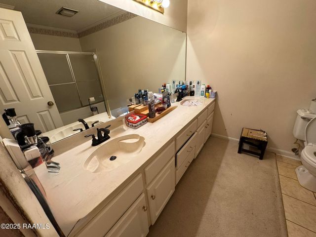 100 Sheridan Drive, Lafayette, LA 70506