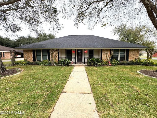 100 Sheridan Drive, Lafayette, LA 70506