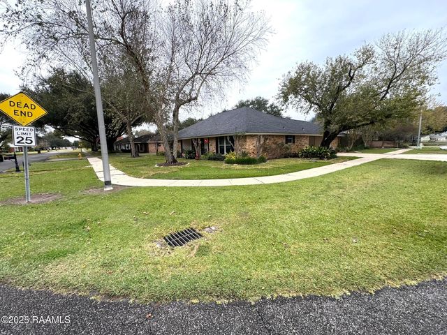 100 Sheridan Drive, Lafayette, LA 70506