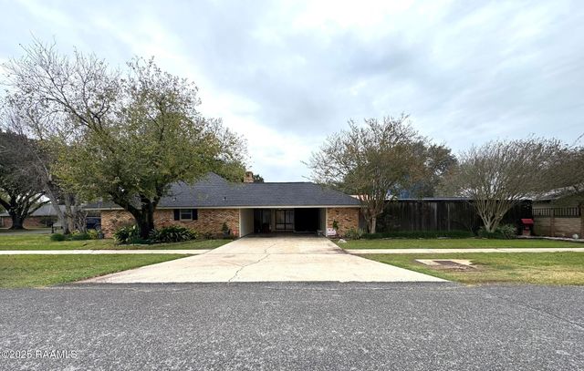 100 Sheridan Drive, Lafayette, LA 70506
