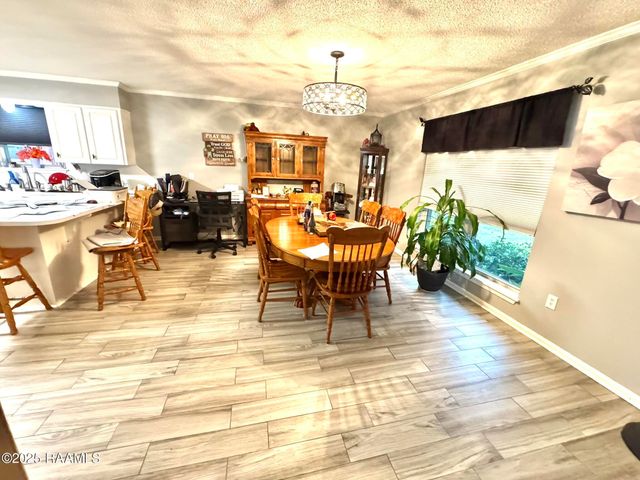 100 Sheridan Drive, Lafayette, LA 70506