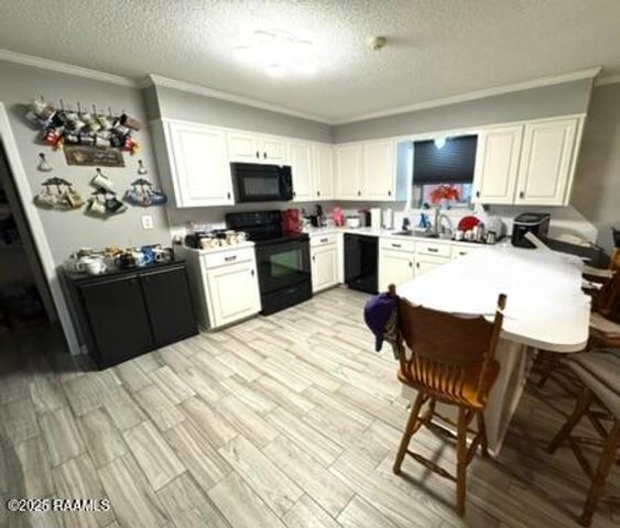 100 Sheridan Drive, Lafayette, LA 70506