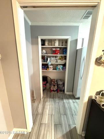 100 Sheridan Drive, Lafayette, LA 70506