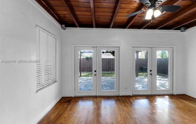 4220 SW St 13th St 0, Miami, FL 33134