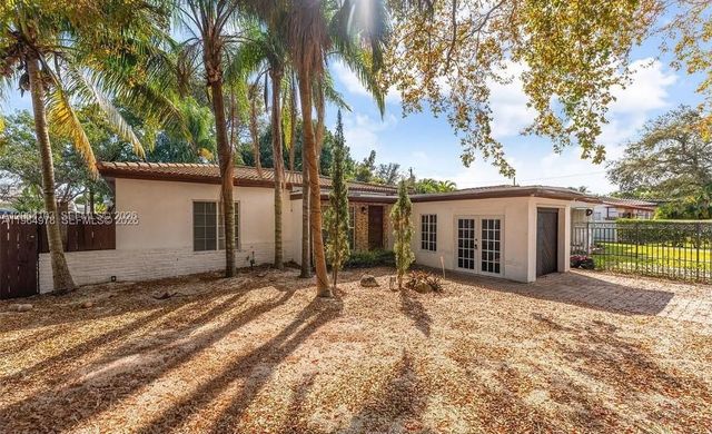 4220 SW St 13th St 0, Miami, FL 33134