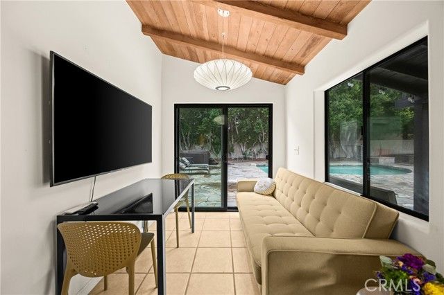 435 E Chuckwalla, Palm Springs, CA 92262