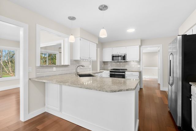 10581 Country Club Drive, Richland, MI 49083