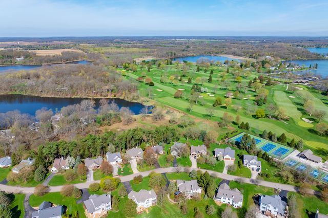 10581 Country Club Drive, Richland, MI 49083
