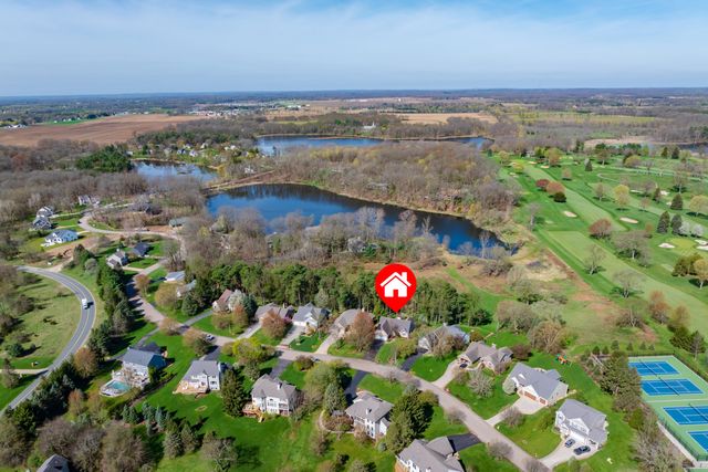 10581 Country Club Drive, Richland, MI 49083