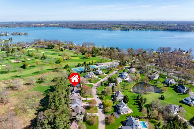 10581 Country Club Drive, Richland, MI 49083