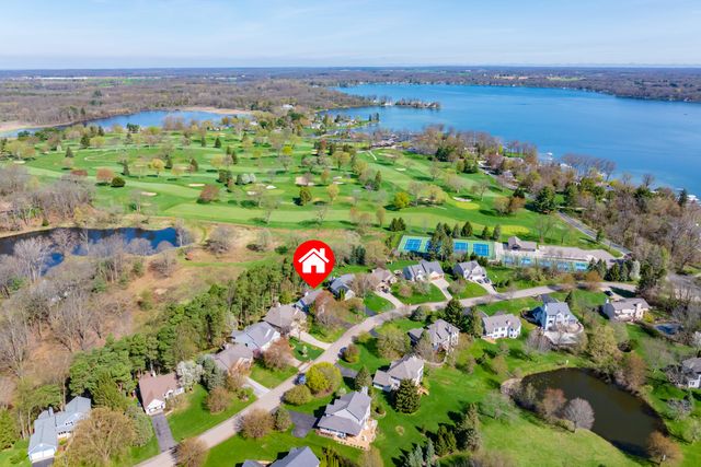 10581 Country Club Drive, Richland, MI 49083