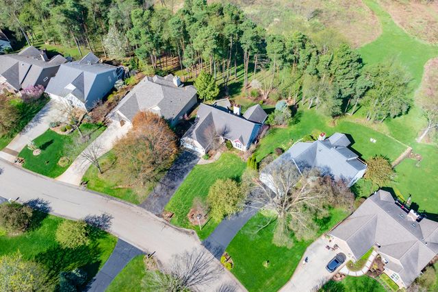 10581 Country Club Drive, Richland, MI 49083