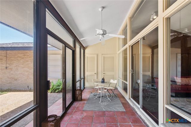 2506 Bon Aire, Victoria, TX 77901