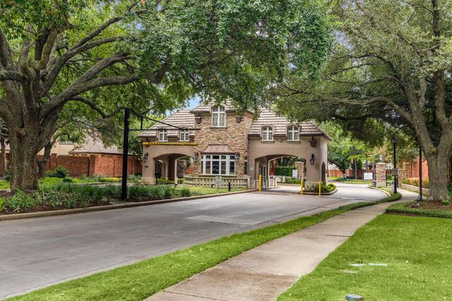 3010 Bonnebridge Way Boulevard, Houston, TX 77082