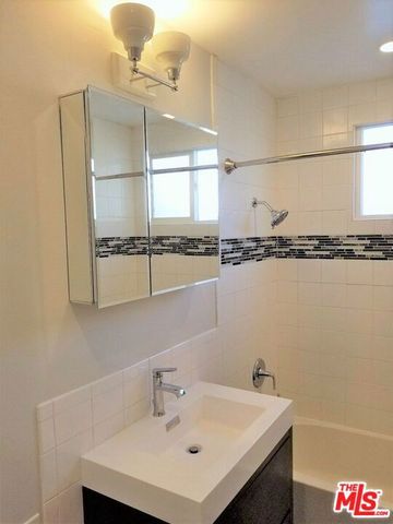 1462 S Shenandoah 3, Los Angeles, CA 90035