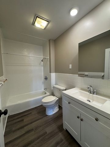 200 Mountain Ave 26, Malden, MA 02148