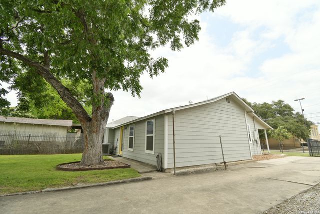 302 PRUITT AVE, San Antonio, TX 78204
