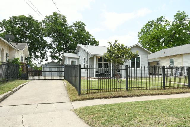 302 PRUITT AVE, San Antonio, TX 78204