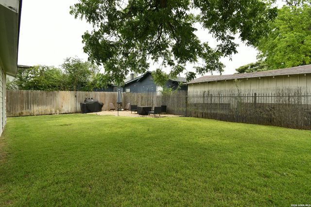 302 PRUITT AVE, San Antonio, TX 78204
