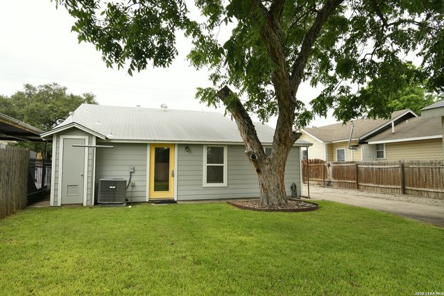 302 PRUITT AVE, San Antonio, TX 78204