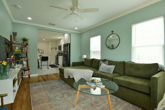 302 PRUITT AVE, San Antonio, TX 78204