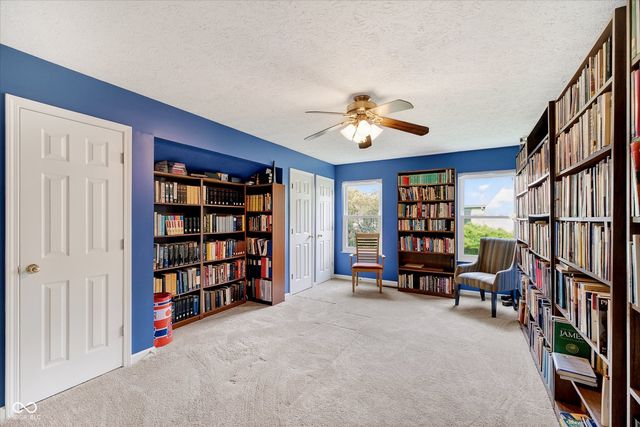 11150 Plum Hollow Circle, Fishers, IN 46037