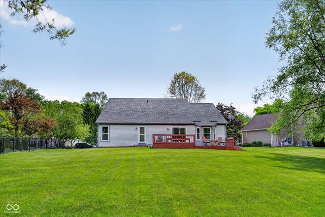 11150 Plum Hollow Circle, Fishers, IN 46037