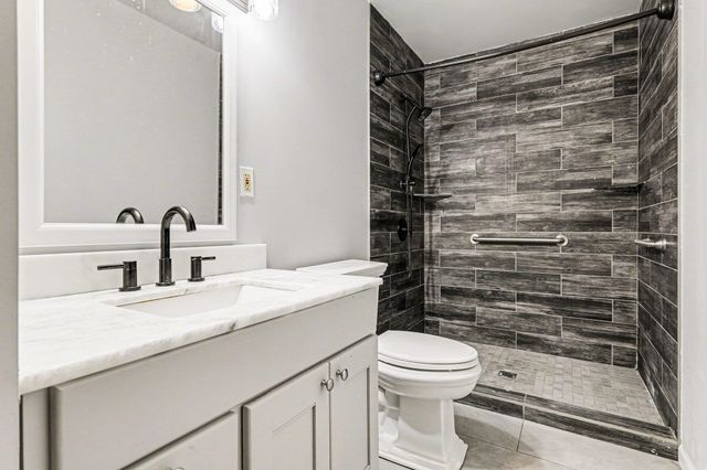 2455 N Smith Street, Sanford, MI 48657