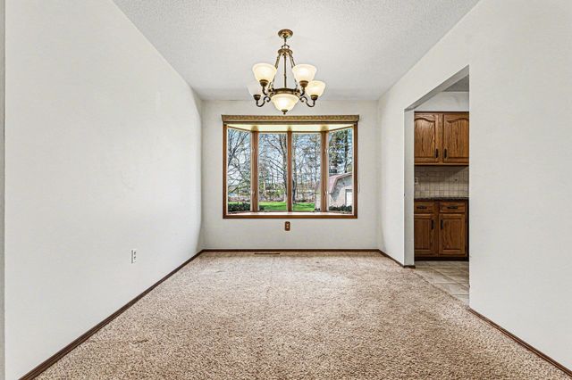 2455 N Smith Street, Sanford, MI 48657