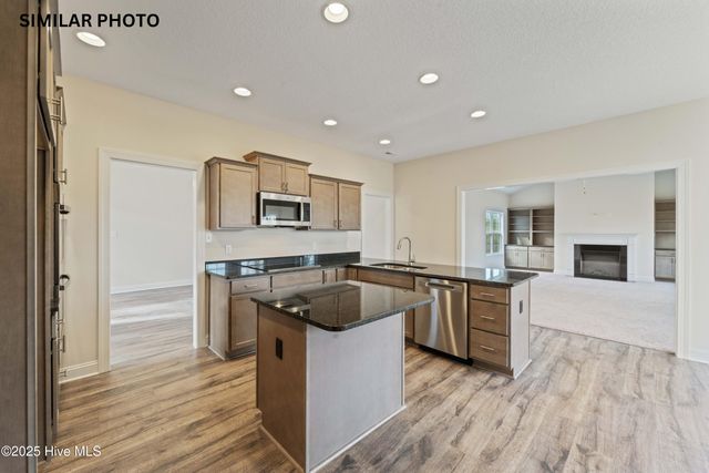 910 Coddington Cove, Jacksonville, NC 28546