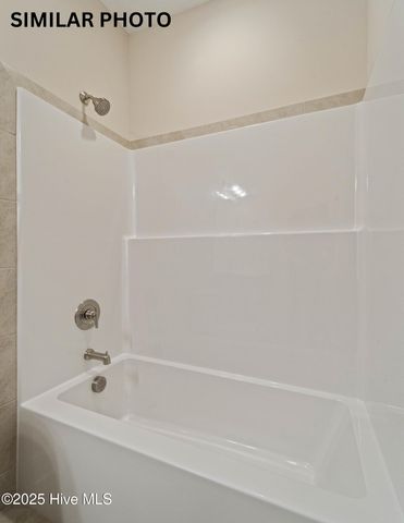 910 Coddington Cove, Jacksonville, NC 28546