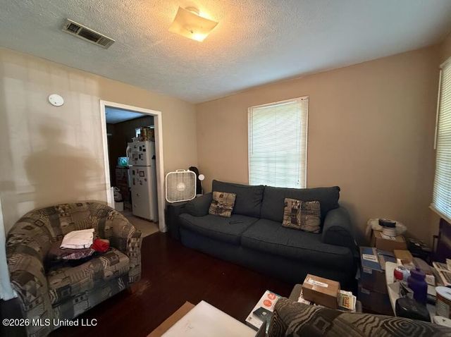 3849 California Avenue, Jackson, MS 39213