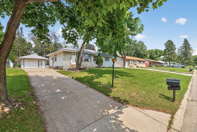 409 Manor Drive NE, Spring Lake Park, MN 55432