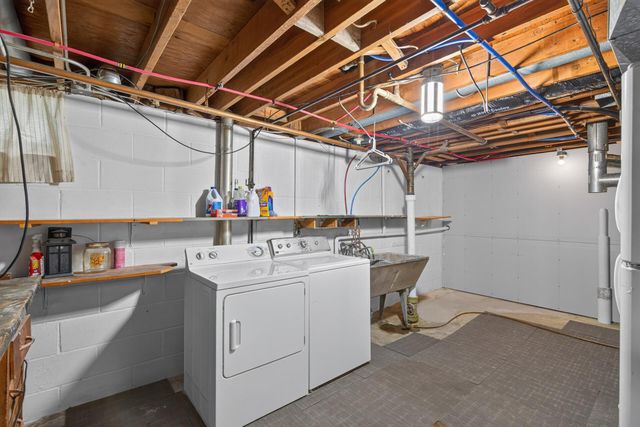 409 Manor Drive NE, Spring Lake Park, MN 55432