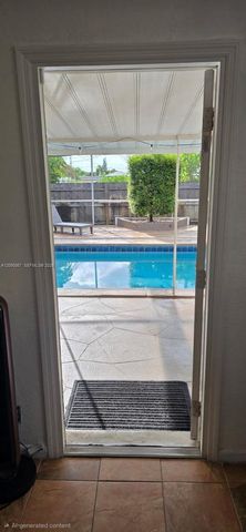 1002 W Broome Street 1, Lantana, FL 33462