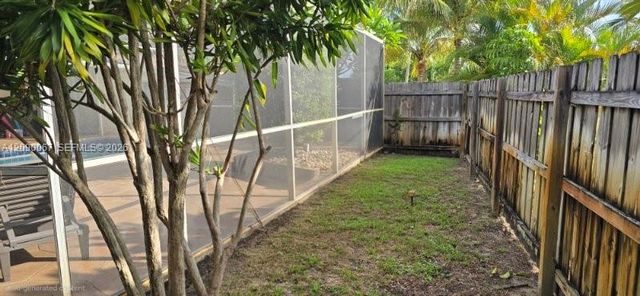 1002 W Broome Street 1, Lantana, FL 33462