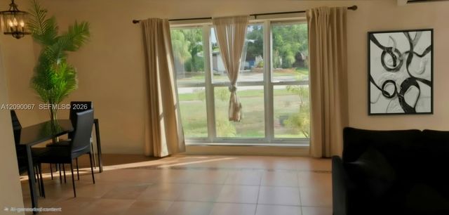 1002 W Broome Street 1, Lantana, FL 33462