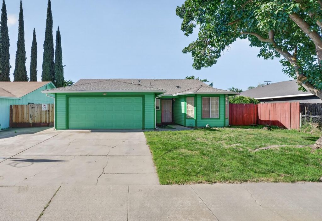 1804 Rouse Ave, Modesto, CA 95351