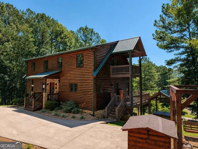 270 Black Bear Ridge Road, Ellijay, GA 30536