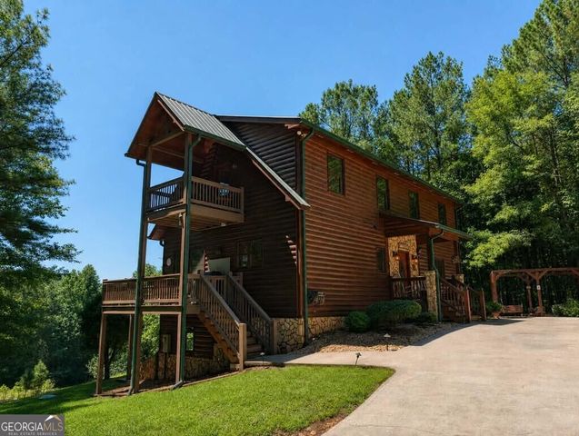 270 Black Bear Ridge Road, Ellijay, GA 30536