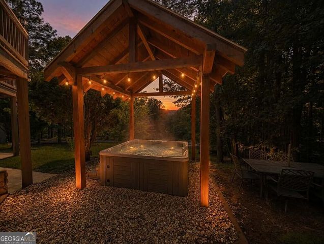 270 Black Bear Ridge Road, Ellijay, GA 30536
