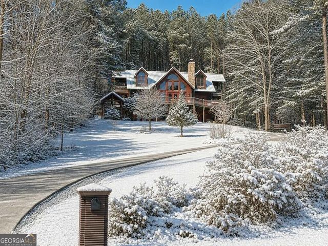270 Black Bear Ridge Road, Ellijay, GA 30536