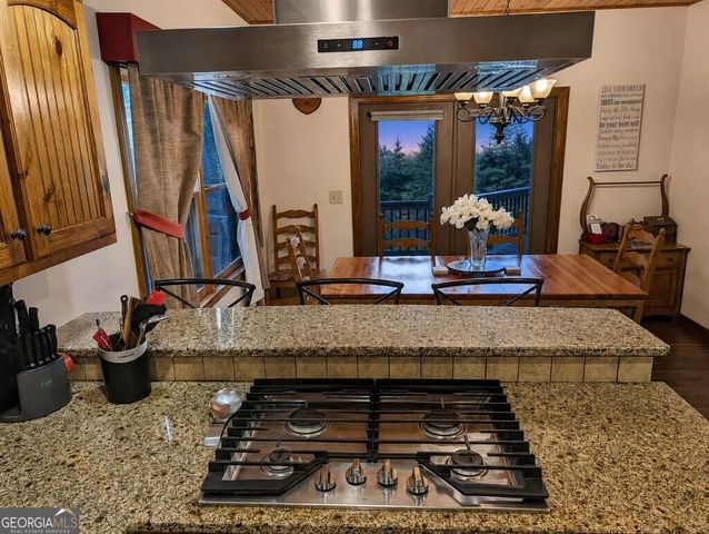 270 Black Bear Ridge Road, Ellijay, GA 30536