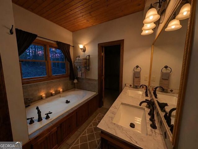 270 Black Bear Ridge Road, Ellijay, GA 30536