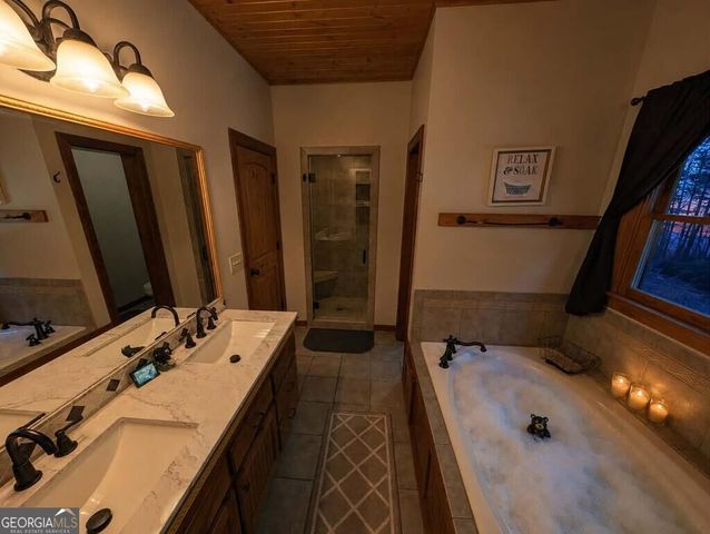 270 Black Bear Ridge Road, Ellijay, GA 30536