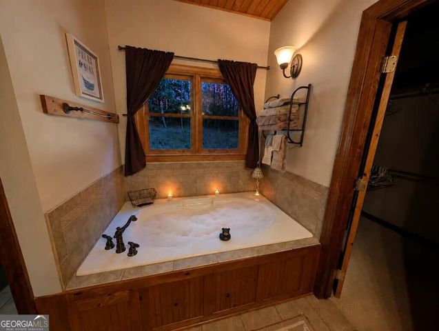 270 Black Bear Ridge Road, Ellijay, GA 30536